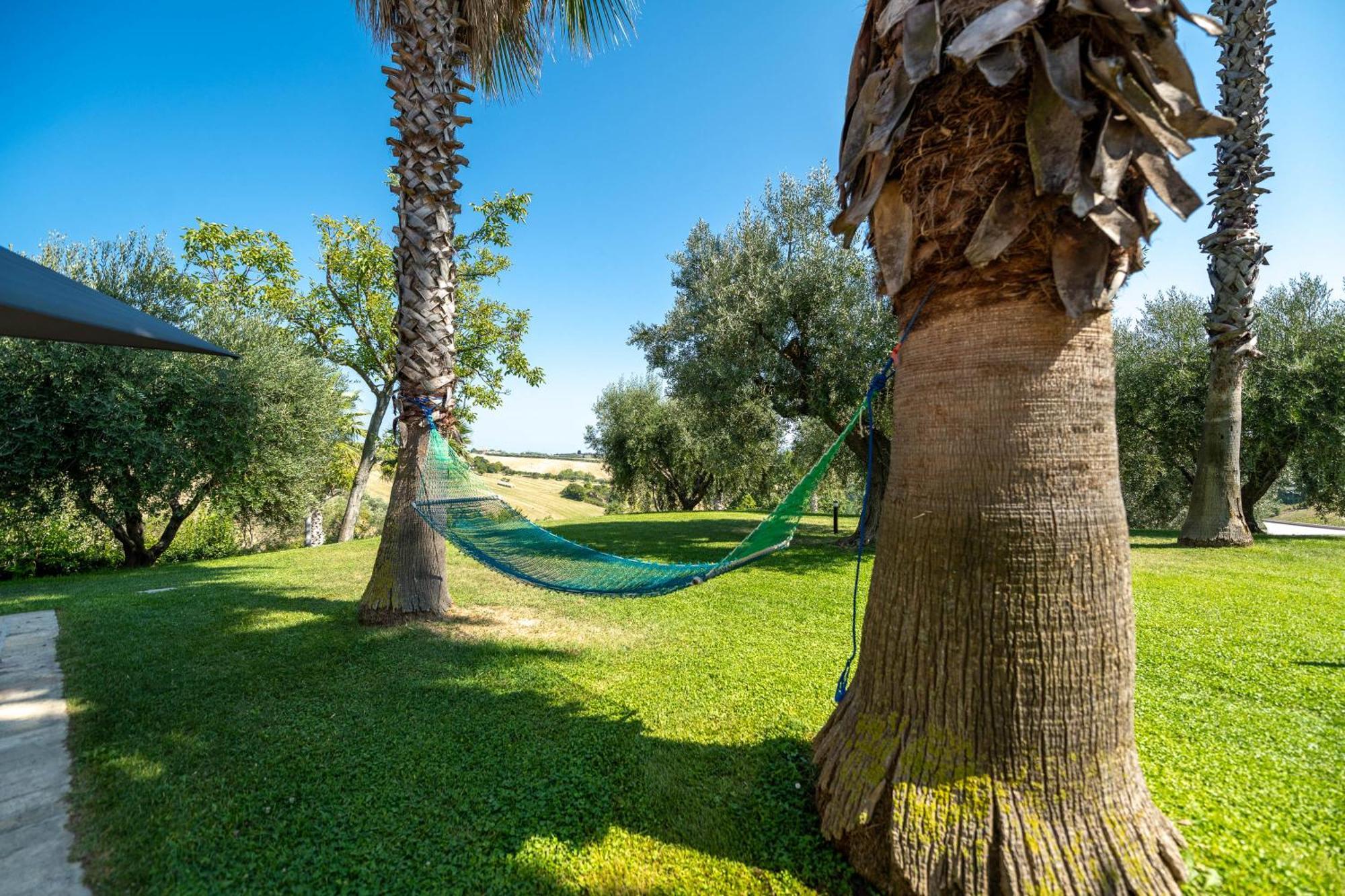 Villa Iulia - Vibra Controguerra Luaran gambar
